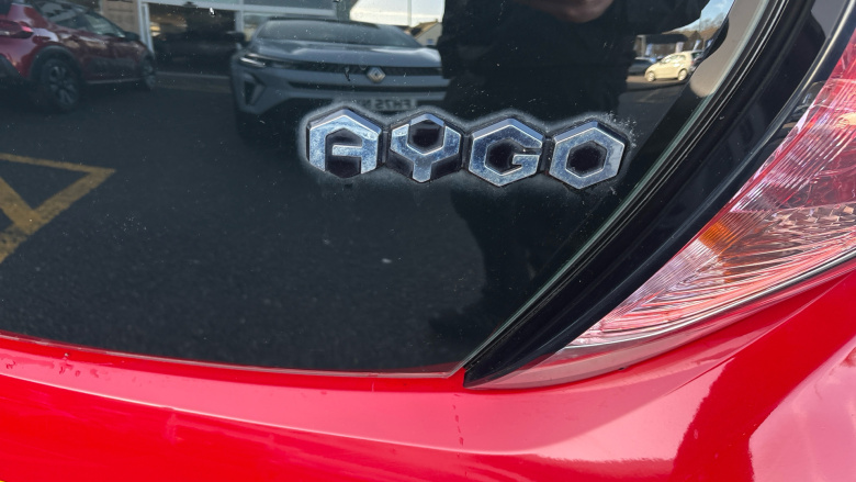 Toyota Aygo 1.0 VVT-i X-Play 5dr Petrol Hatchback